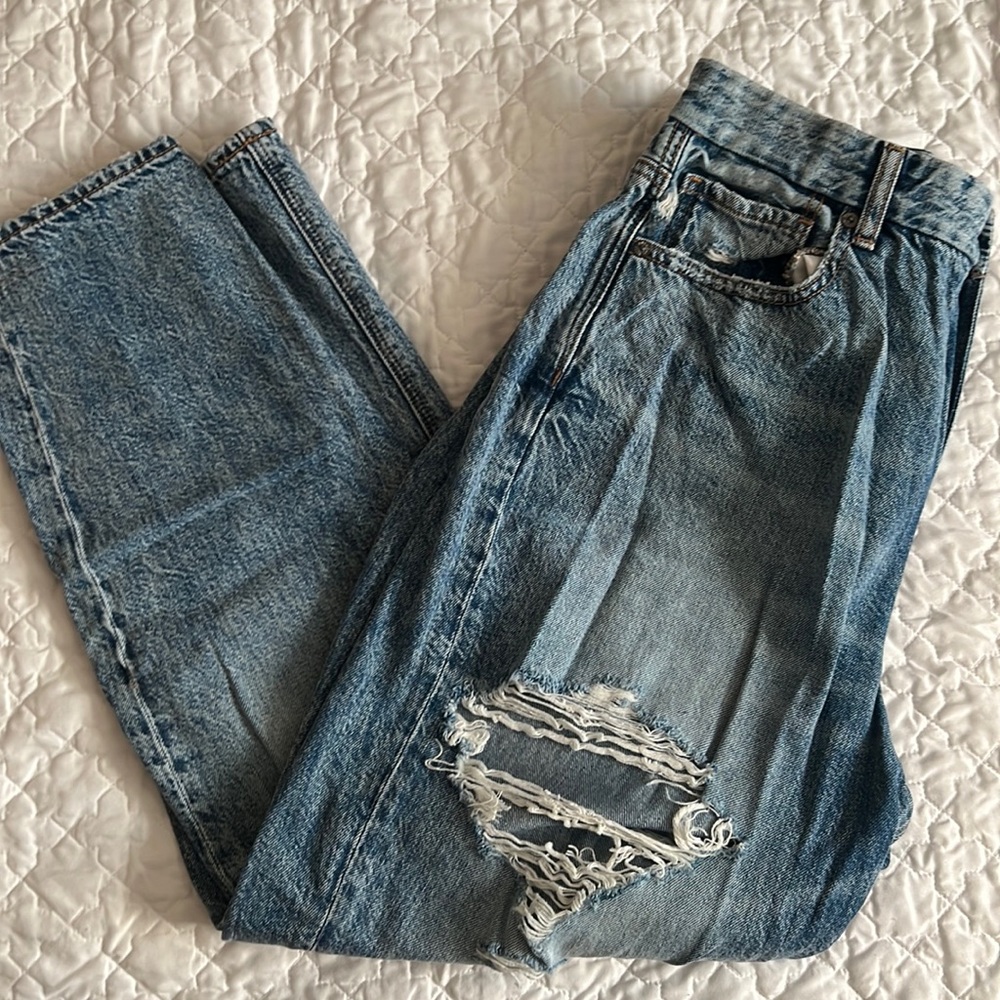 American Eagle Curvy Mom Jeans Size 12